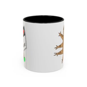 A black and white mug with a picture of a lizard.