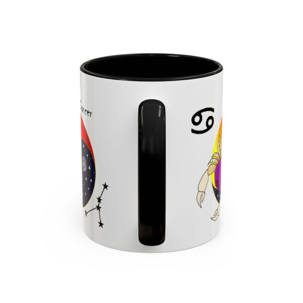 A black and white mug with a picture of a bird.